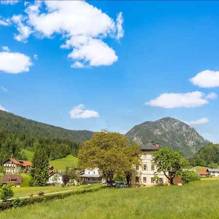 Holiday In The Ski Area In Koetschach-mauthen * Laas