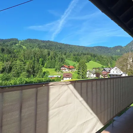 Holiday In The Ski Area In Koetschach-mauthen Vakantiehuis
